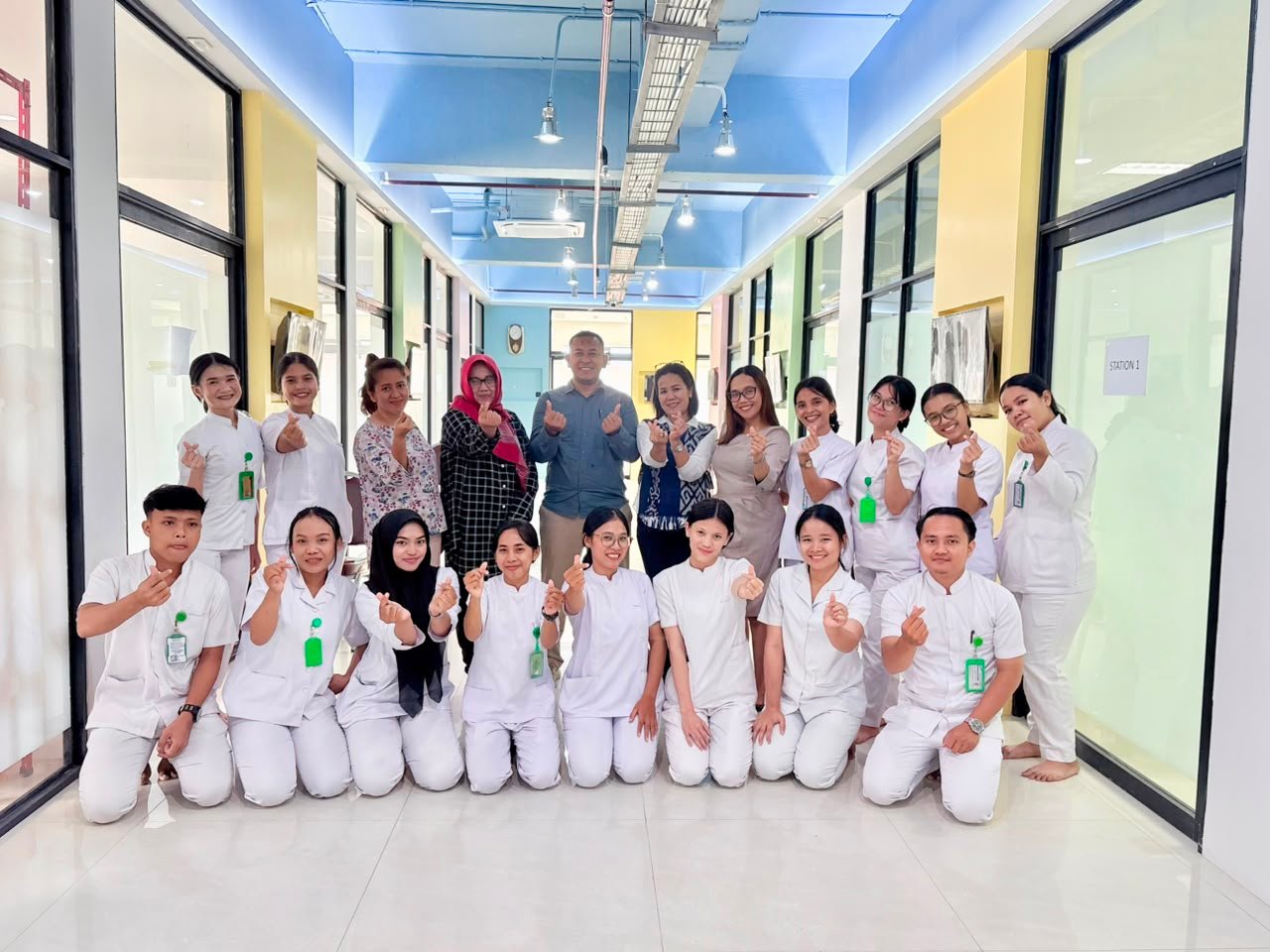 Ujian OSCE Program Studi D-III Keperawatan Universitas Bunda Thamrin Mengukur Kompetensi Mahasiswa Keperawatan